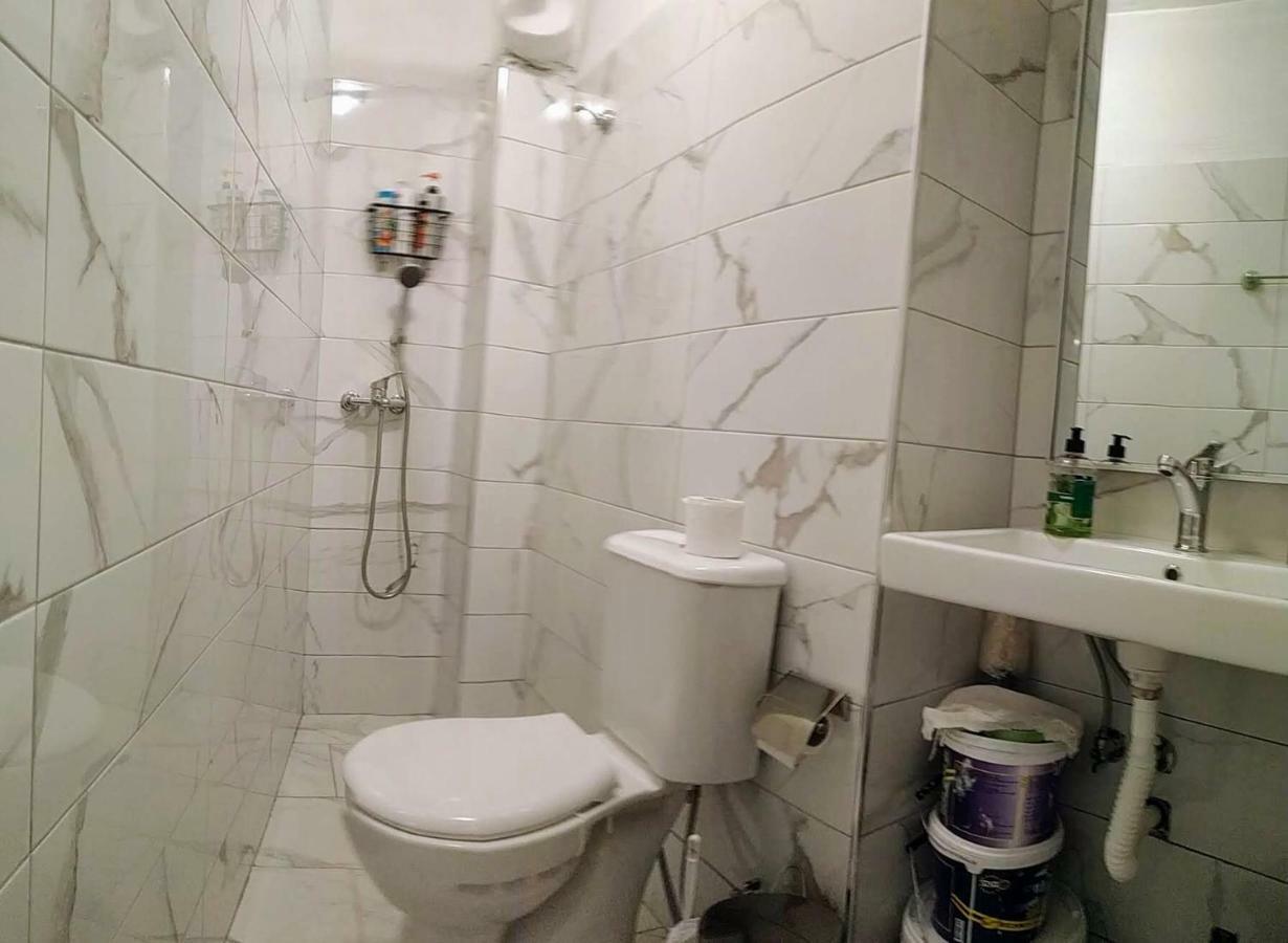 Superb Studio Apartment Near To The City Center Tirana Exterior photo